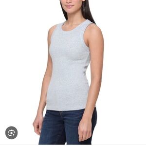 XXL: 🩶Tahari Tank Top